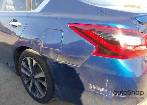 2017 Nissan Altima 2.5 Sr z USA, uszkodzony, nr VIN 1N4AL3AP6HC274943